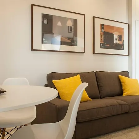 شقة Spacious And Modern In The Center Of Chiado